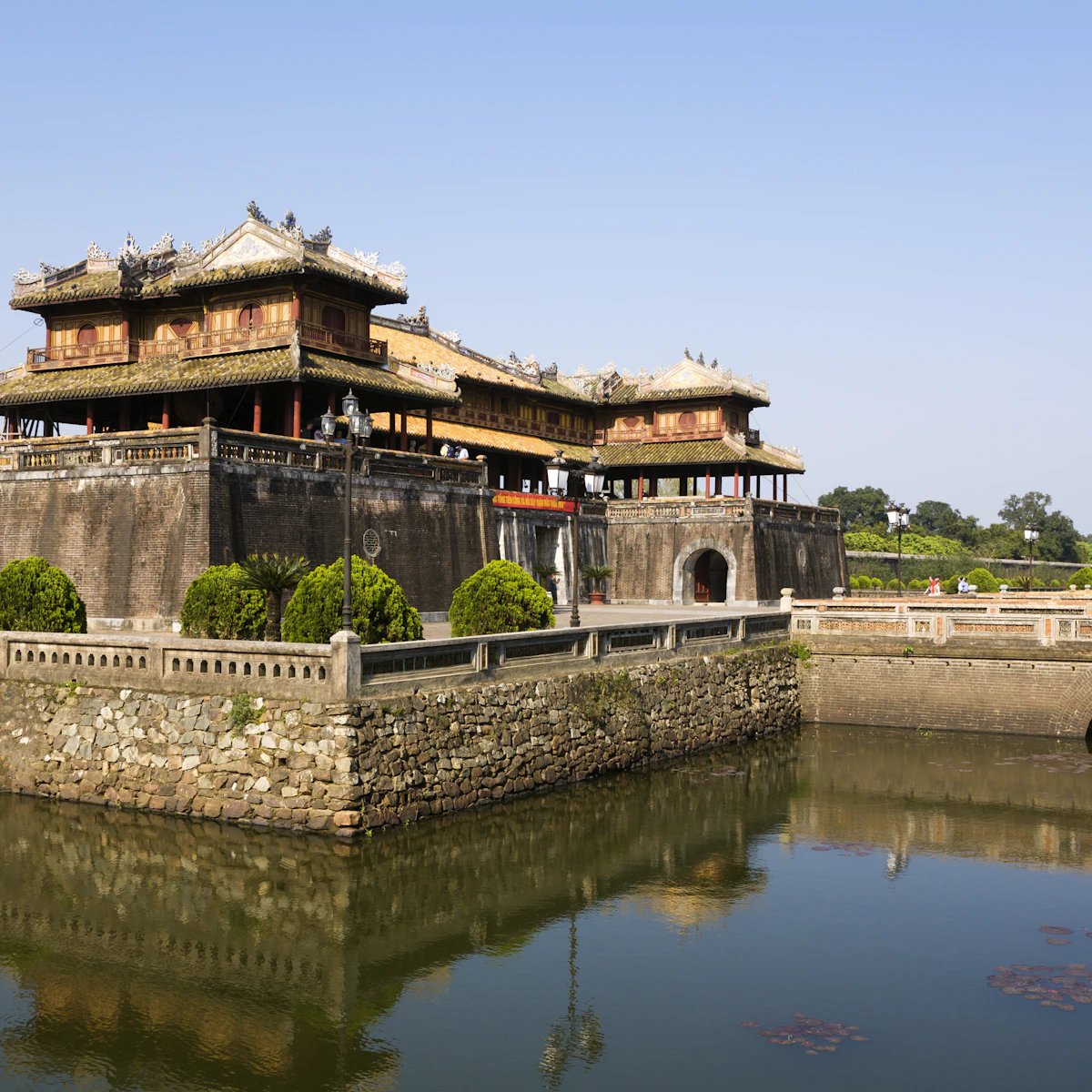 자금성 내부 정원 및 회랑 (Forbidden Purple City Gardens and Corridors)